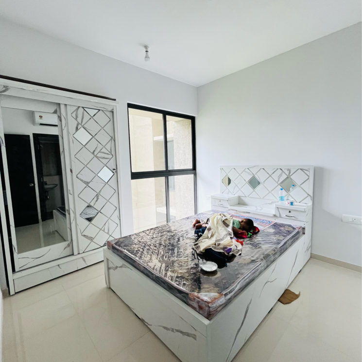 Room, lodha-palava-florea-a-to-d 1 Bedroom 461 Sq.Ft. Apartment In Taloja Bypass Road Thane 8809230