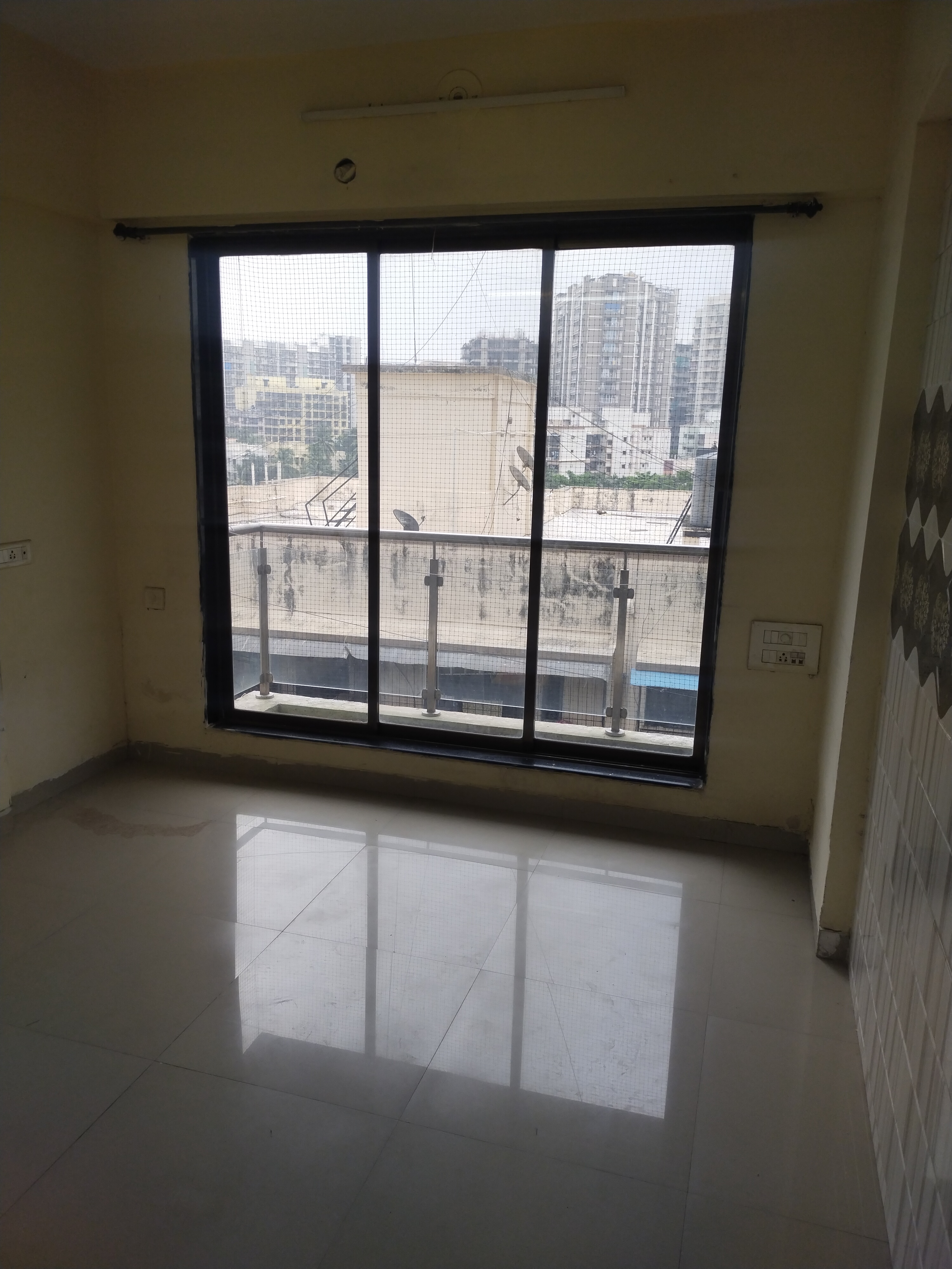 1 BHK + Study Room Apartment For Rent in Parsn Nehru Nagar Shiv Vaibhav CHS