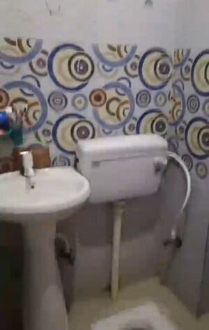 Attached Bathroom in 2 BHK Builder Floor at Pratap Vihar – for Sale