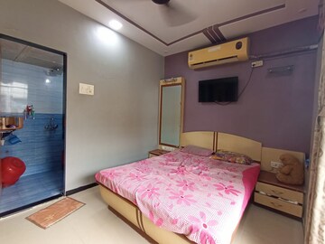 Bedroom in 2 BHK Apartment at Kopar Khairane – for Sale