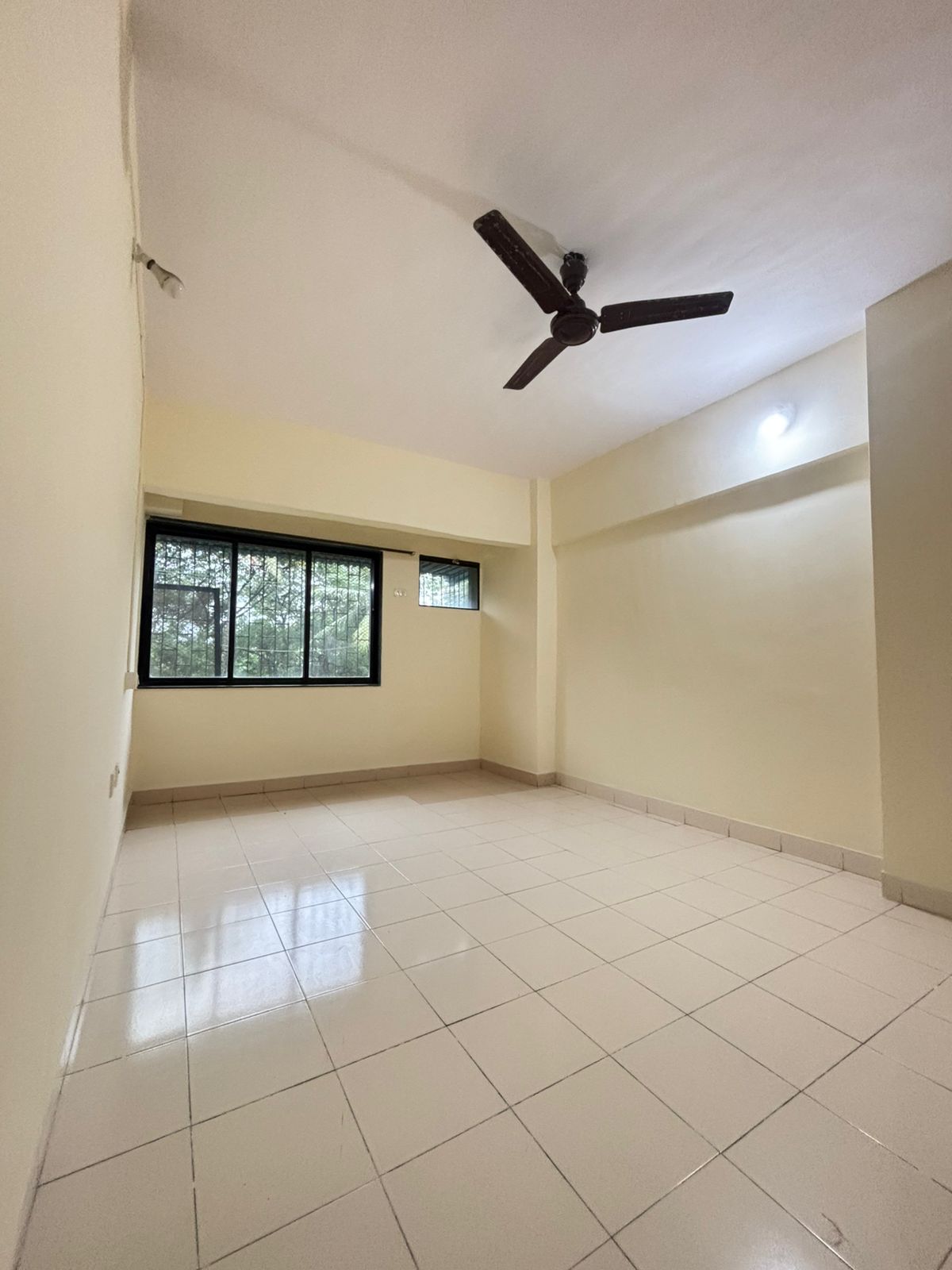 2 BHK + Extra Room Apartment For Sale in Sagar Darshan Towers