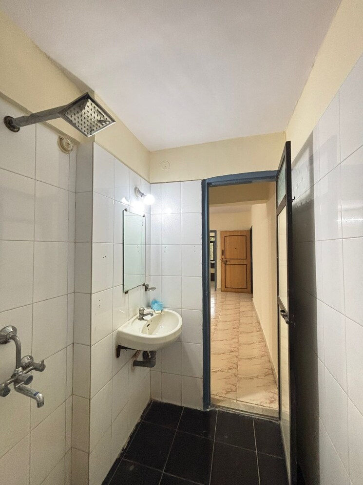 Bathroom, sagar-darshan-towers 2 Bedroom 1290 Sq.Ft. Apartment In Nerul Navi Mumbai 8809204