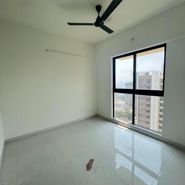 Room in 1 BHK Apartment at Runwal My City Phase II Cluster 05, Usarghar Gaon – for Rent