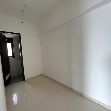 Room in 5 BHK Penthouse at Lodha Palava Serenity B, Taloja Bypass Road – for Rent