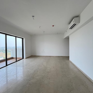 Room in 5 BHK Penthouse at Lodha Palava Serenity B, Taloja Bypass Road – for Rent