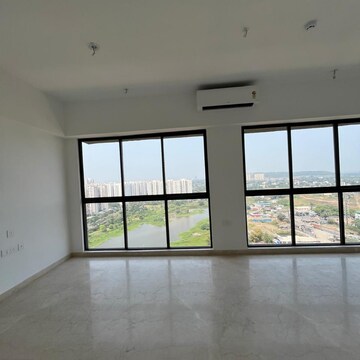 Room in 5 BHK Penthouse at Lodha Palava Serenity B, Taloja Bypass Road – for Rent