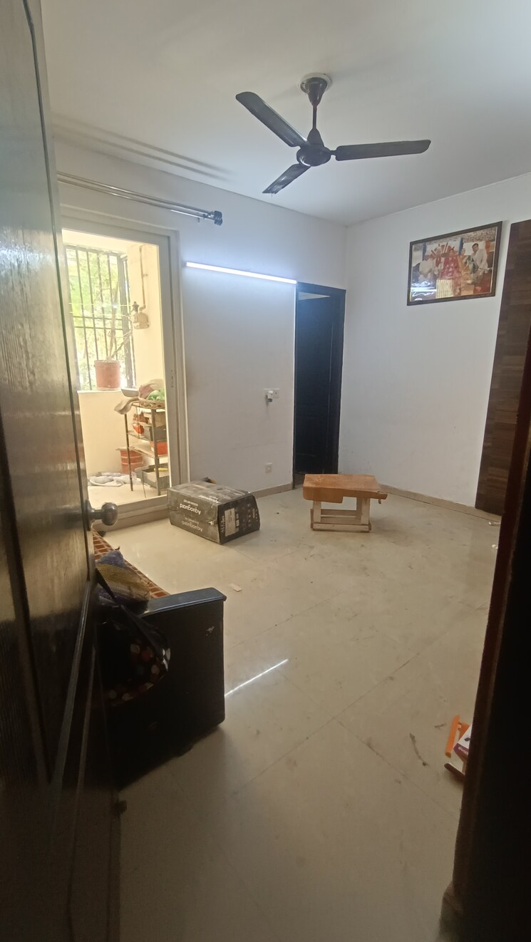 Master Bedroom, aditya-urban-casa 4 Bedroom 2030 Sq.Ft. Apartment In Sector 78 Noida 8809332