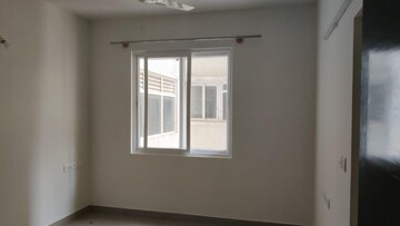Room in 3 BHK Apartment at Prestige Ferns Residency, Harlur – for Rent