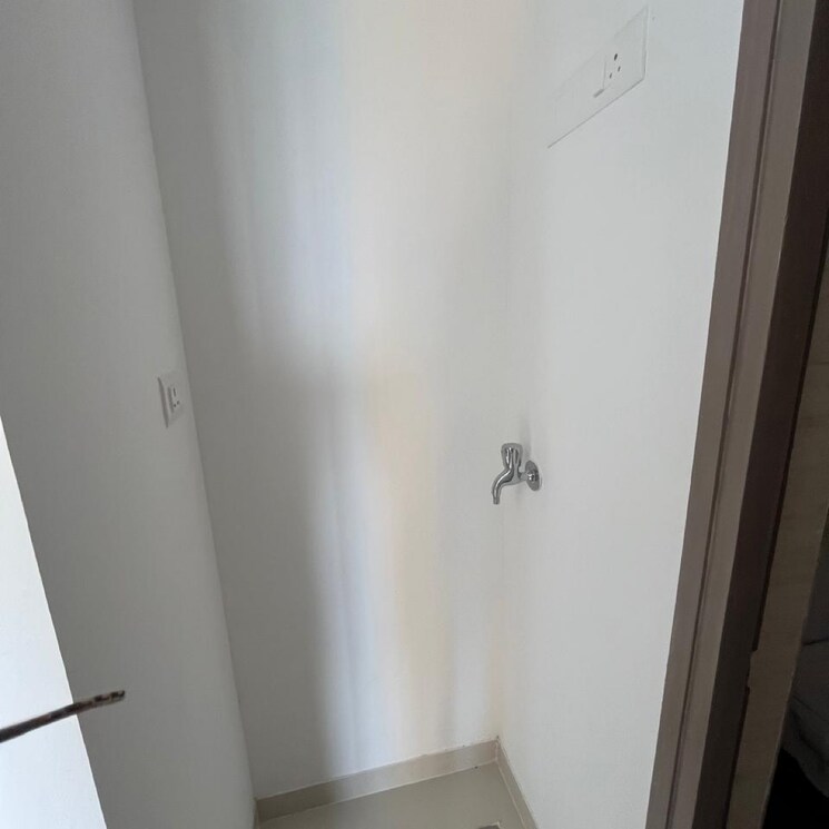 Room, lodha-palava-azzurra-a-to-d 1 RK 353 Sq.Ft. Apartment In Taloja Bypass Road Thane 8809335