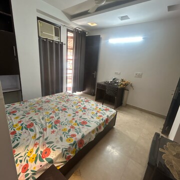 Bedroom in 1 RK Builder Floor at South Extension I – for Rent