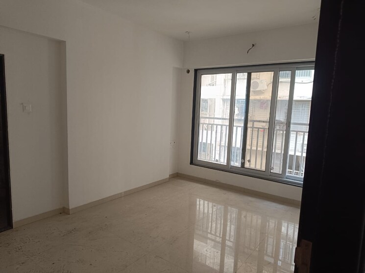 Room, yash-ina-apartments 3 Bedroom 845 Sq.Ft. Apartment In Goregaon West Mumbai 8809346