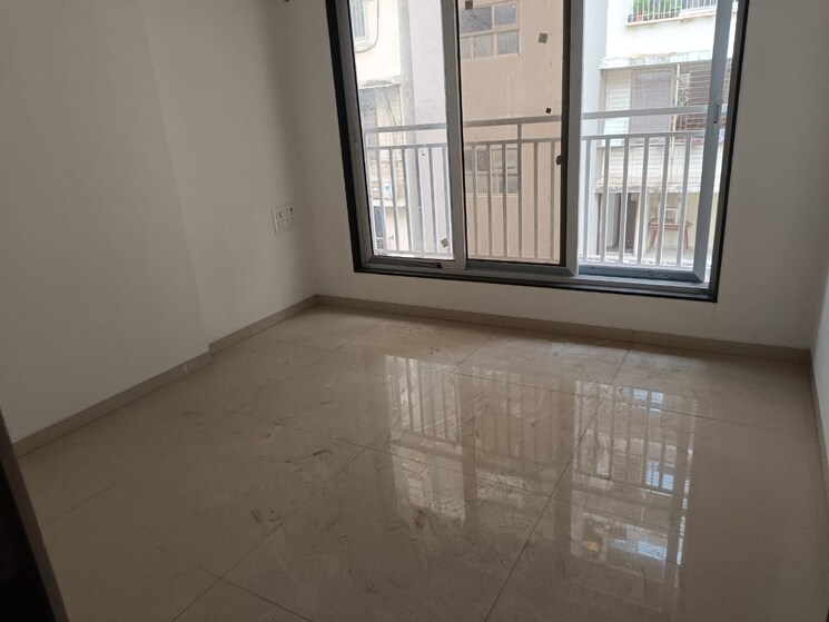 Room, yash-ina-apartments 3 Bedroom 845 Sq.Ft. Apartment In Goregaon West Mumbai 8809346