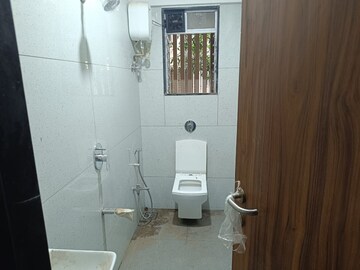 Bathroom in 2 BHK Apartment at Yash Ina Apartments, Goregaon West – for Rent