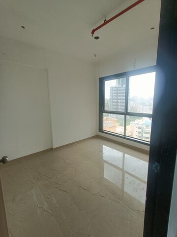 Room in 3 BHK Apartment at Neminath Nemi Bhavan, Goregaon West – for Rent