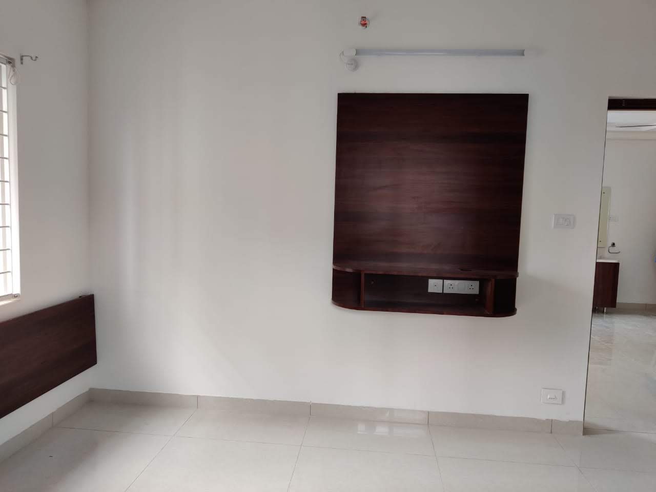 3 BHK + Pooja Room Apartment For Rent in Aparna Serene Park