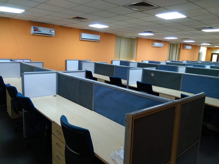 Team Area, sector 63 Commercial Office Space 11000 Sq.Ft. In Sector 63 Noida 8809384