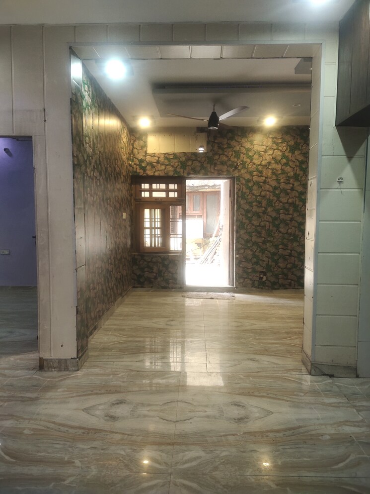 Kitchen, nehru-enclave 2 Bedroom 1300 Sq.Ft. Apartment In Gomti Nagar Lucknow 8809409
