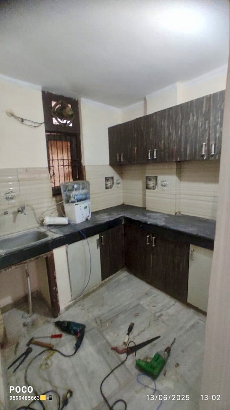 Kitchen, kishangarh 2 Bedroom 900 Sq.Ft. Builder Floor In Kishangarh Delhi 8809416