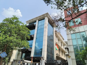  Office Space For Sale in Sector 7