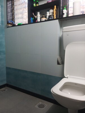 Furnished Amenities in 1 BHK Apartment at Gopal Dham CHS, Tilak Chowk – for Sale