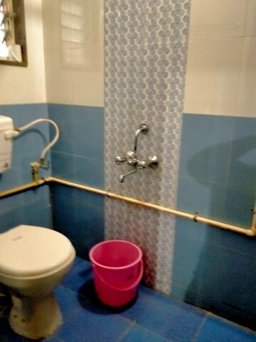 Bathroom in 1 BHK Apartment at Viman Pearl, Viman Nagar – for Rent