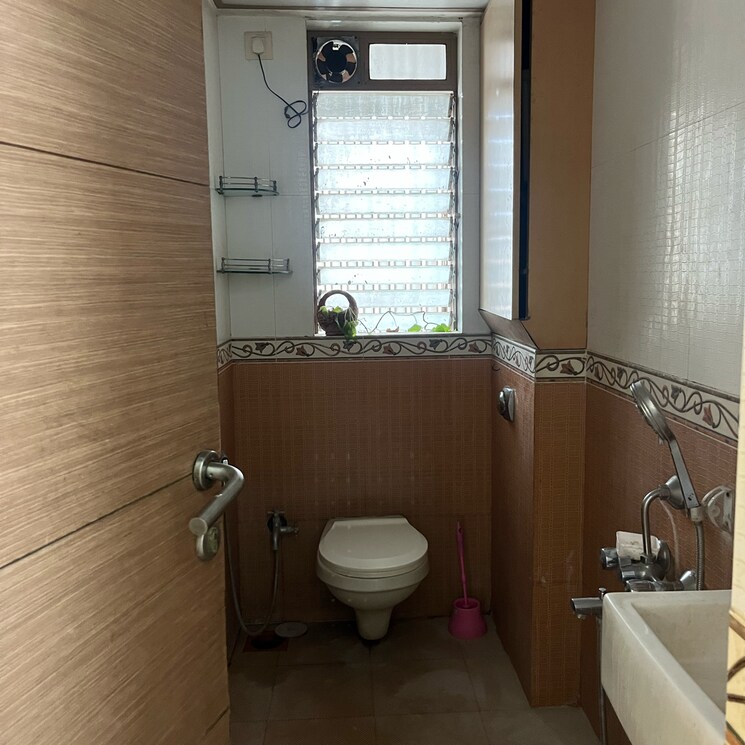 Bathroom, riddhi-tower 2.5 Bedroom 900 Sq.Ft. Apartment In Riddhi Gardens Mumbai 8809441