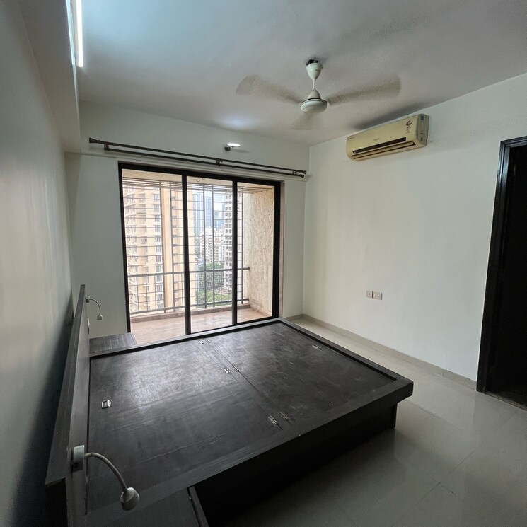 Bedroom, riddhi-tower 2.5 Bedroom 900 Sq.Ft. Apartment In Riddhi Gardens Mumbai 8809441