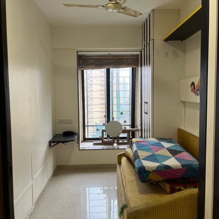 Bedroom, riddhi-tower 2.5 Bedroom 900 Sq.Ft. Apartment In Riddhi Gardens Mumbai 8809441