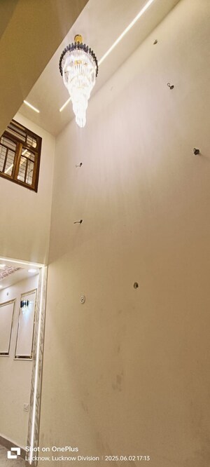 Room in 3.5 BHK Independent House at Indira Nagar – for Sale