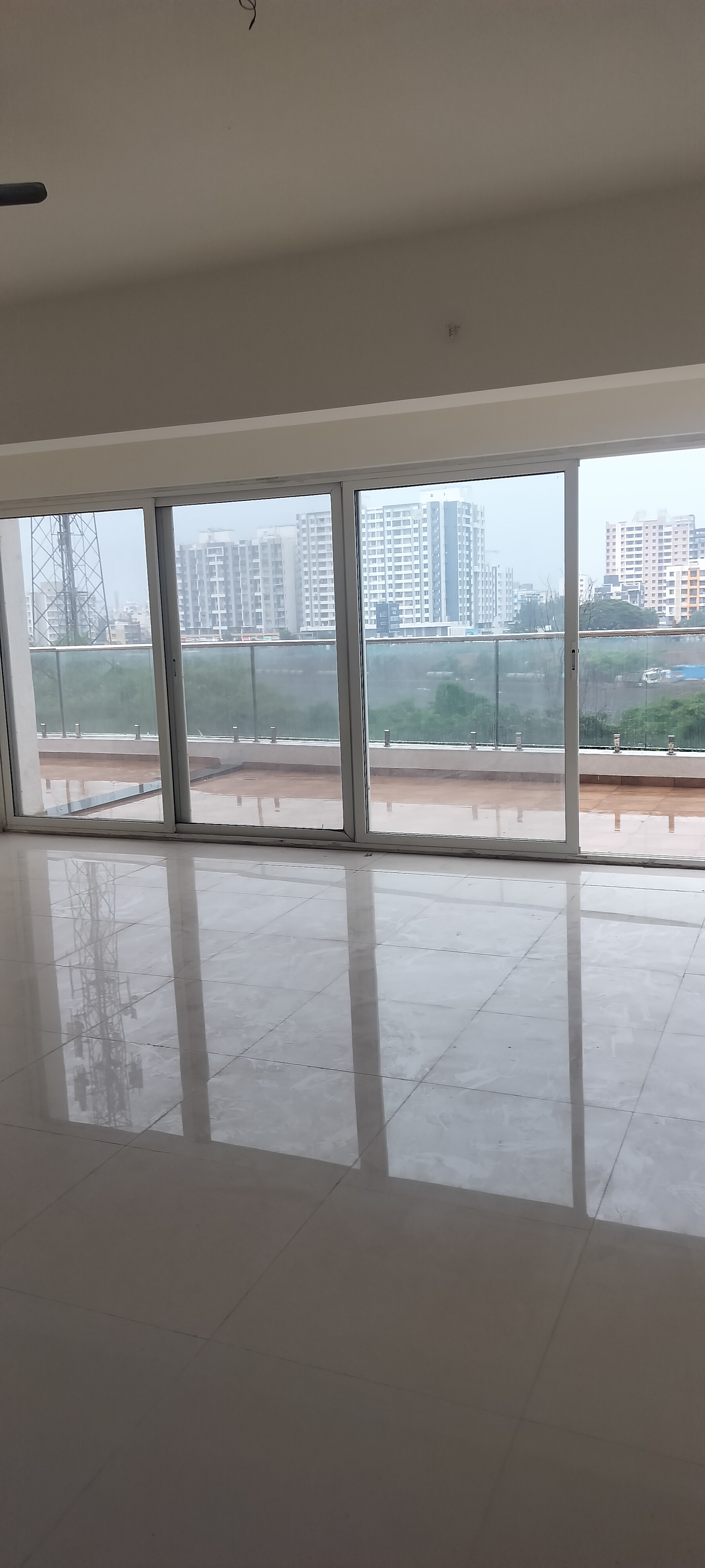 3 BHK Apartment For Rent in Mantra 99 Riverfront