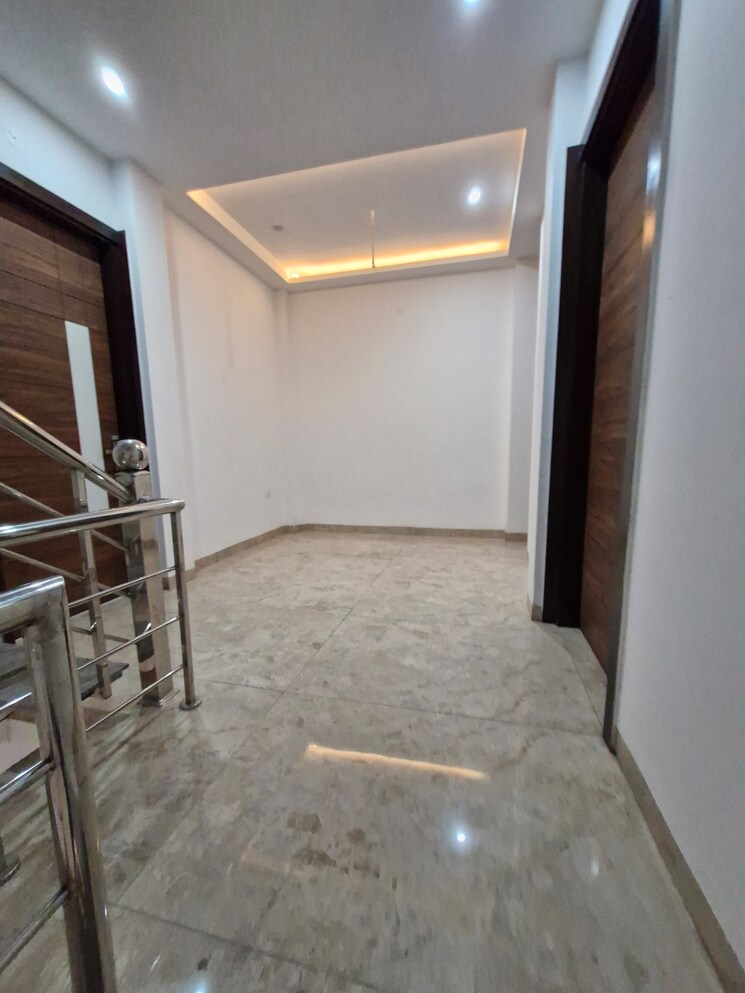 undefined, gms road 3 Bedroom 2200 Sq.Ft. Independent House In Gms Road Dehradun 8809443