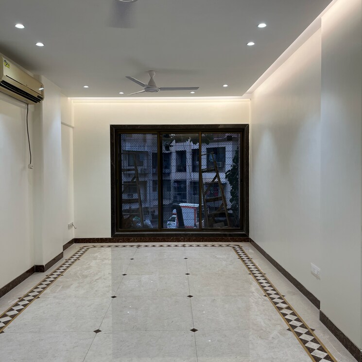 Room, riddhi-garden 3 Bedroom 1100 Sq.Ft. Apartment In Riddhi Gardens Mumbai 8809450