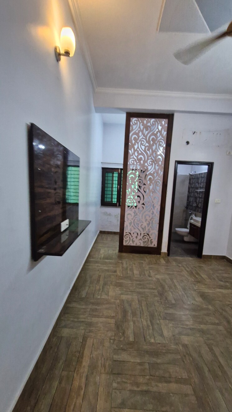 Bedroom, gms road 2 Bedroom 1200 Sq.Ft. Builder Floor In Gms Road Dehradun 8809453
