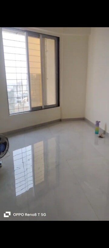 Room in 1 BHK Apartment at Kapil Bayview, Mazgaon – for Rent