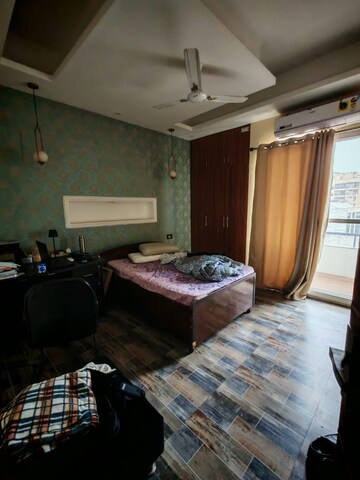 Living Room in 3 BHK Builder Floor at Gms Road – for Rent