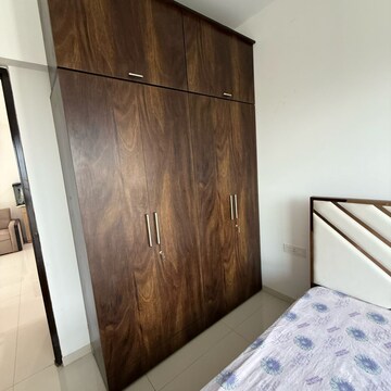  Pg For Rent in Malad East