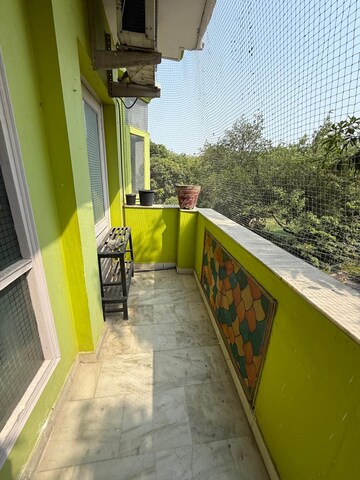 Balcony in 3 BHK Builder Floor at Chittaranjan Park – for Rent