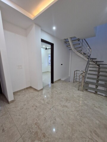 Staircase in 3 BHK Independent House at Gms Road – for Rent