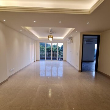 Room in 4 BHK Builder Floor at Veera Safdarjung Enclave, Safdarjung Enclave – for Rent