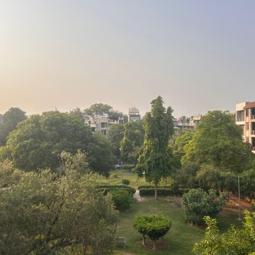 2 BHK Builder Floor – Garden View at Malviya Nagar - for Rent