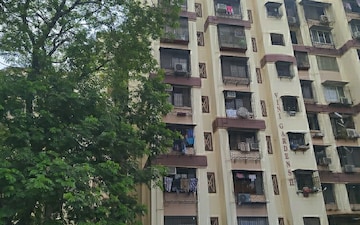 1 RK Apartment For Rent in Vini Garden, Borivali West