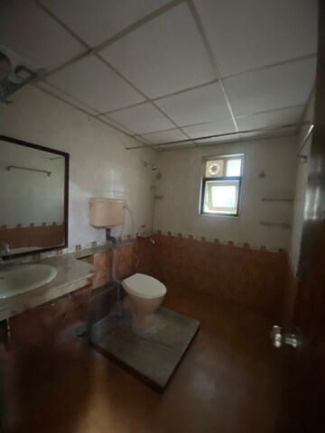 Living Room in 4 BHK Apartment at Prestige Aster Apartments, Langford Town – for Rent