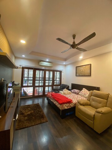 Living Room in 4 BHK Apartment at Prestige Aster Apartments, Langford Town – for Rent