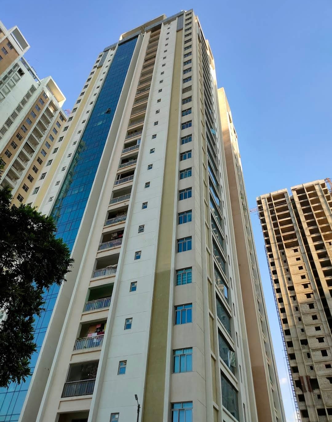 3 BHK Apartment For Rent in Lanco Hills Apartments