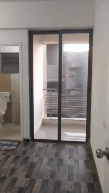 Master Bedroom in 2 BHK Apartment at Chandkheda – for Rent
