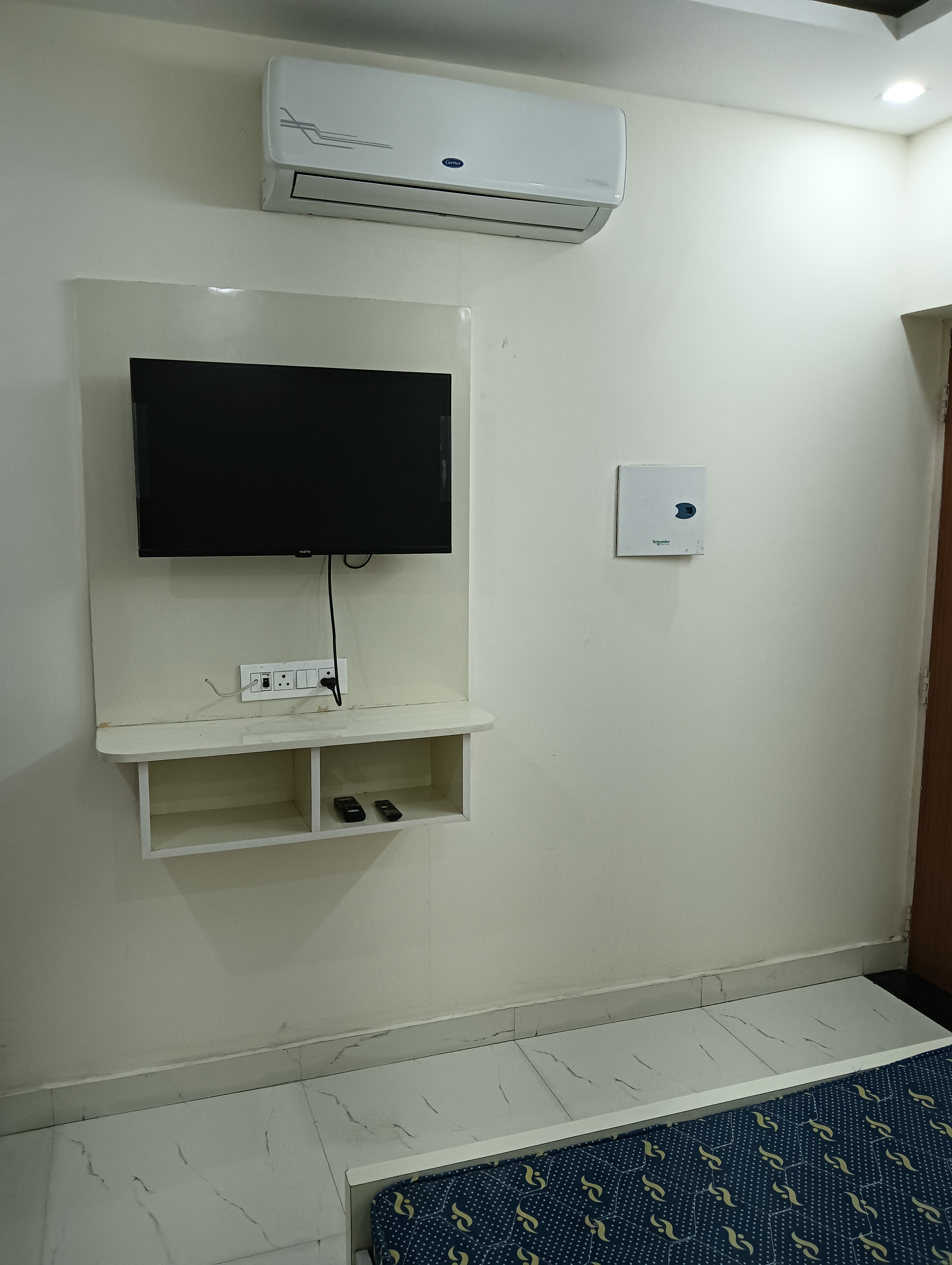 1 Rk+ Extra Room Apartment For Sale in Emaar Emerald Floors Premier