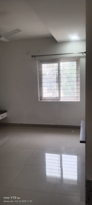 Room in 3 BHK Apartment at Pavani Laxmi Nivas, Madhapur – for Rent