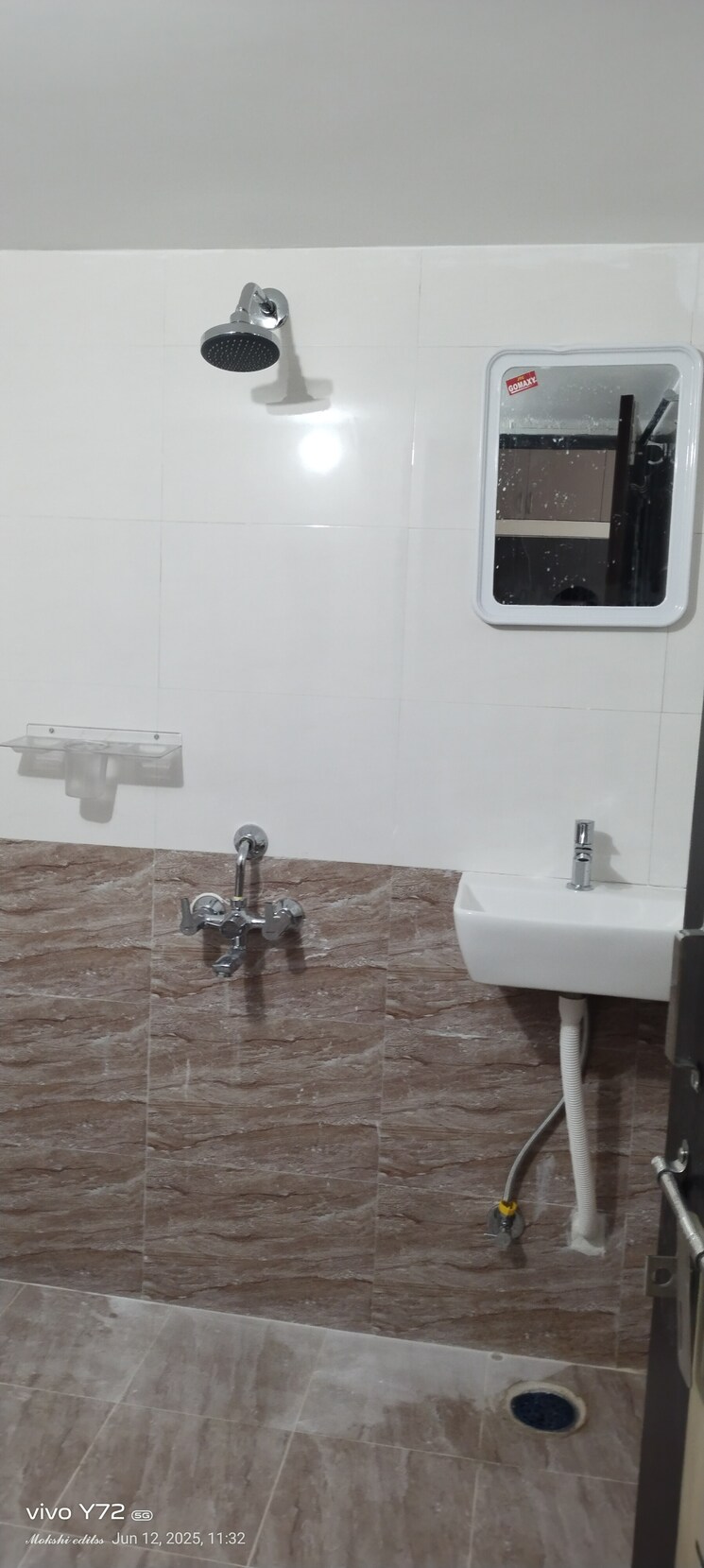 Bathroom, pavani-laxmi-nivas 2 Bedroom 1200 Sq.Ft. Apartment In Madhapur Hyderabad 8809543