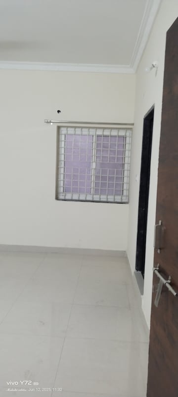 Room in 2 BHK Apartment at Pavani Laxmi Nivas, Madhapur – for Rent