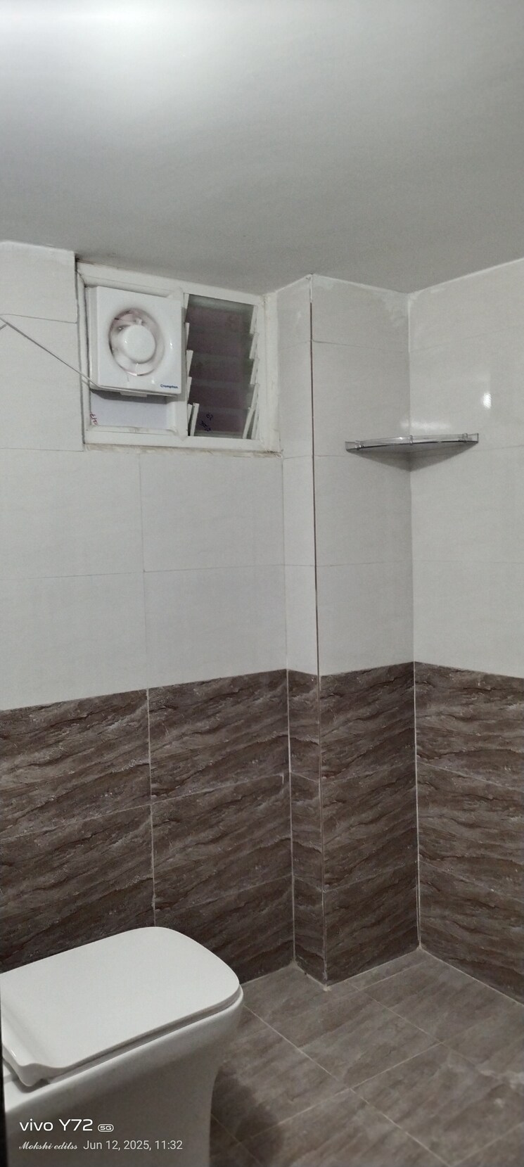 Bathroom, pavani-laxmi-nivas 2 Bedroom 1200 Sq.Ft. Apartment In Madhapur Hyderabad 8809543